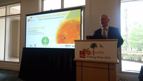 T Malinowski referat