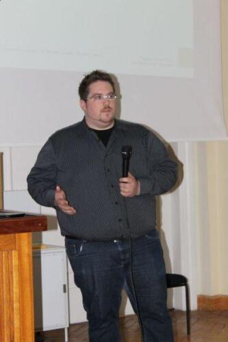 8c7455fe32c2959b6e4d3a17bae037e6