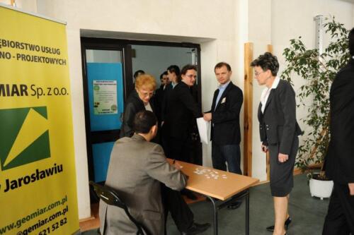 df592060f68552e15b836ee2718dce25