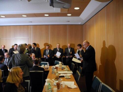 bce3d127291c8be472dde9a339cfcfca