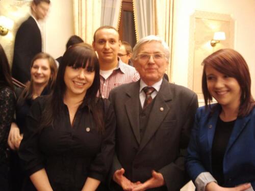 c8a7e8ac9d30c8c70d80a1d1c6b914f8