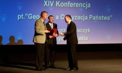 9a03e3c08611b4d3f5cfdf9c67bdb3d1